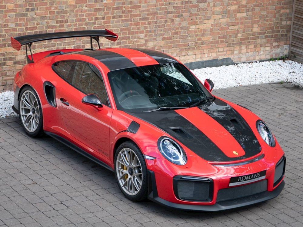 Porsche 911 gt2 RS 2019