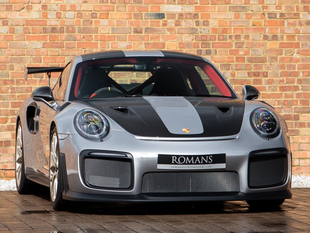 Porsche 911 gt2 RS 2020