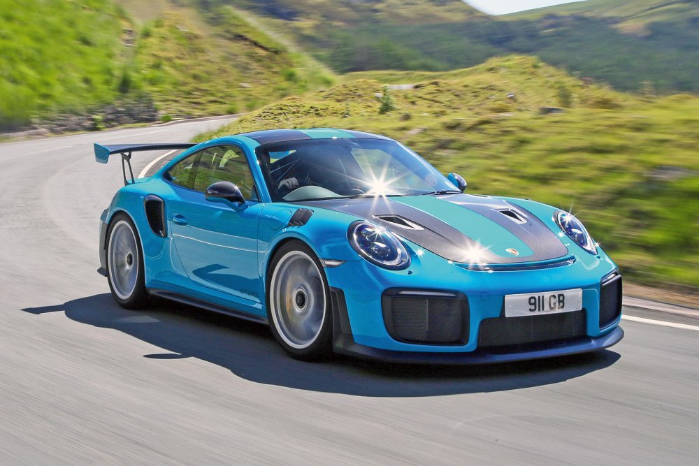 Porsche 911 gt2 RS 2020