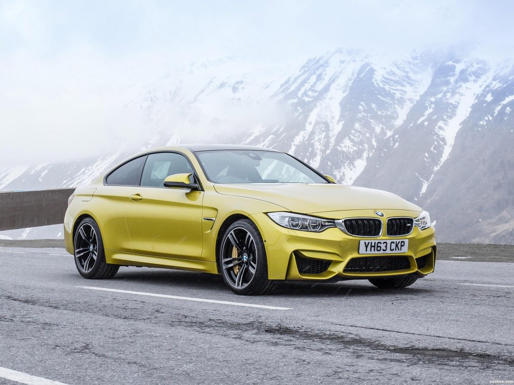 BMW m4 CS 2021