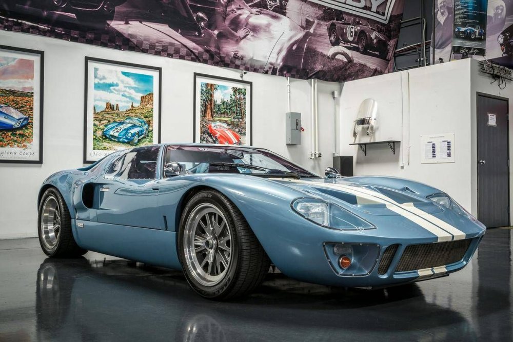 Ford gt40 MKI, Ferrari 275