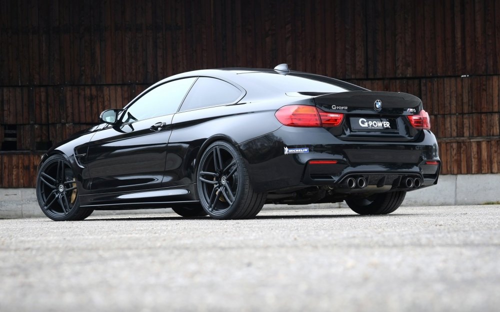 BMW m4 Coupe Black