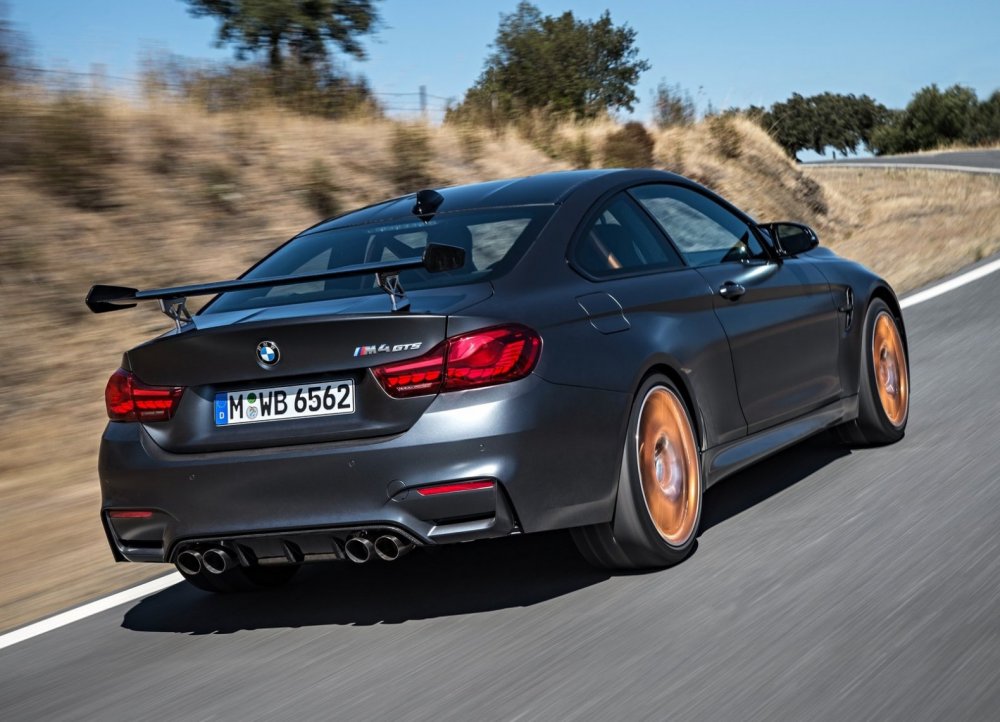 BMW m4 GTS