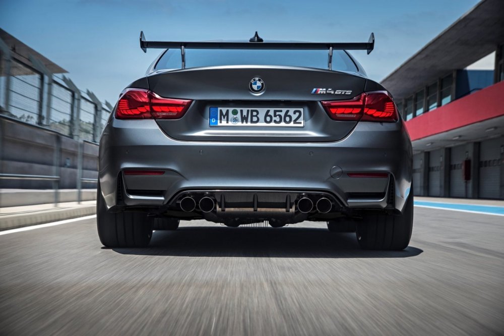 2016 BMW m4 GTS (f82)