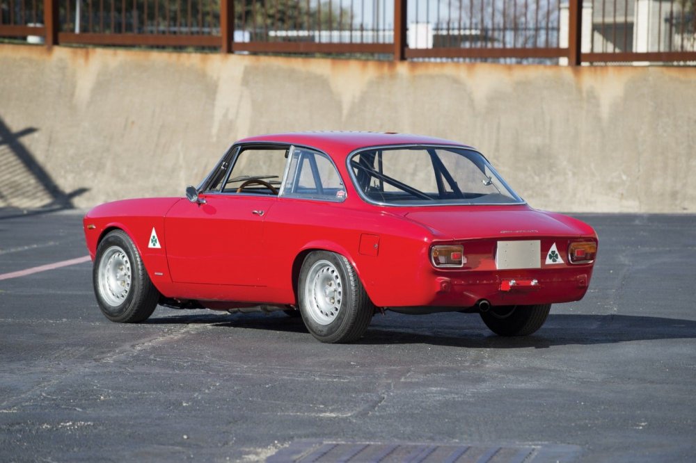 Alfa Romeo Giulia gt 1600