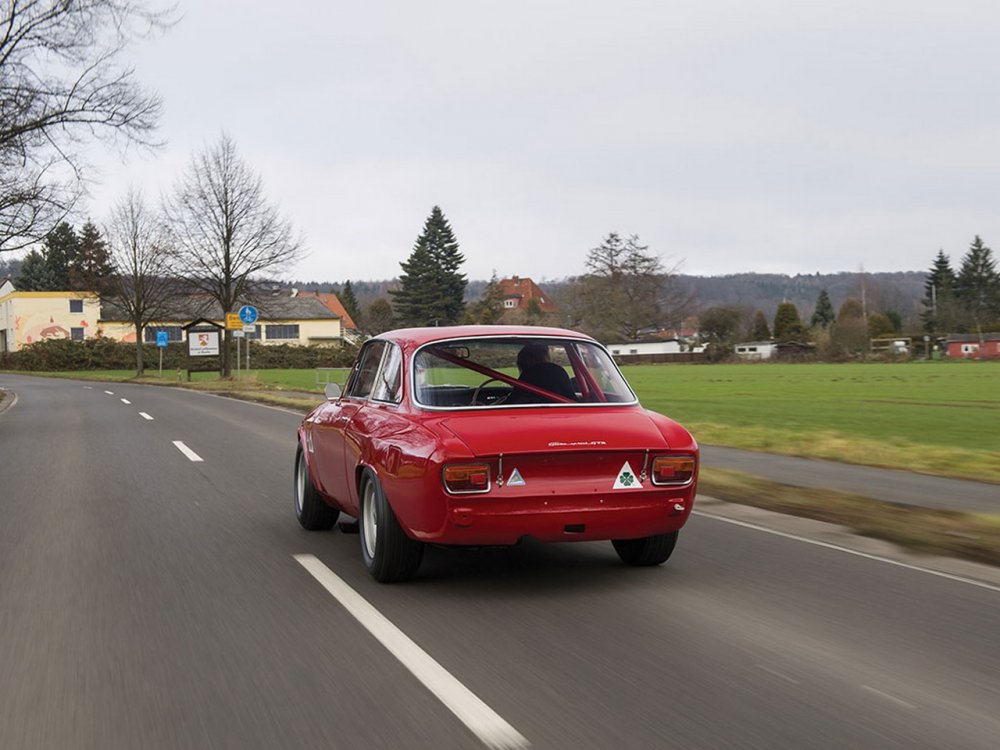 Alfa Romeo Giulia GTA 1965