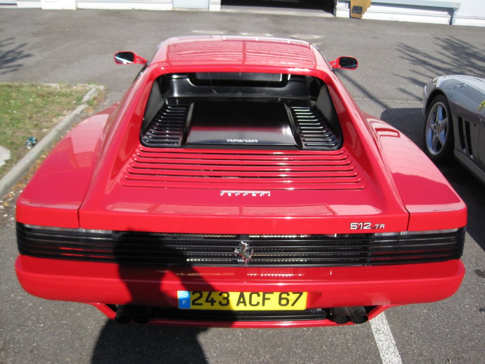 Ferrari 512