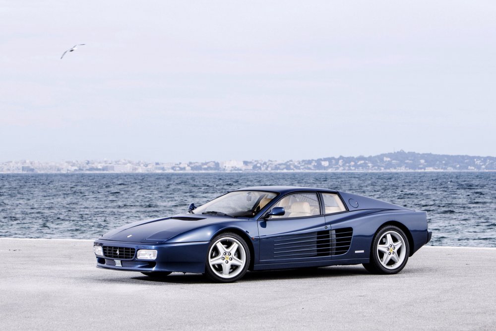 Ferrari Testarossa Blue