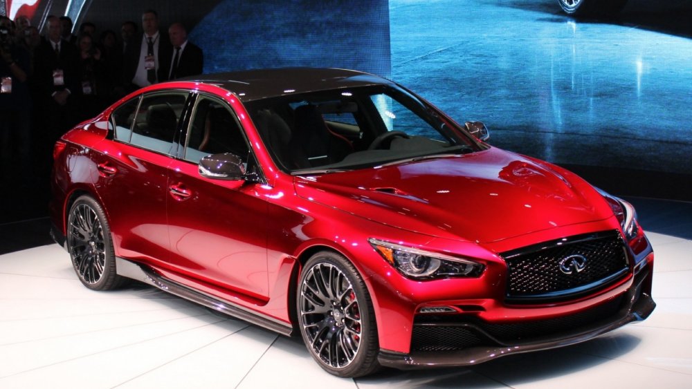 Обвес Infiniti q50 Eau rouge