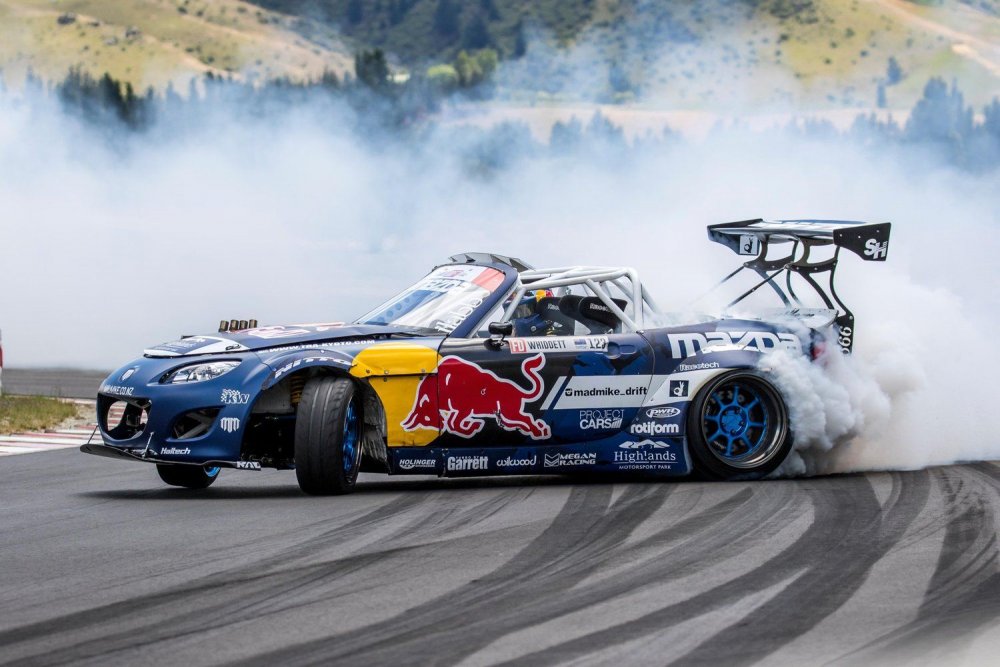 Mazda RX 7 Red bull Drift