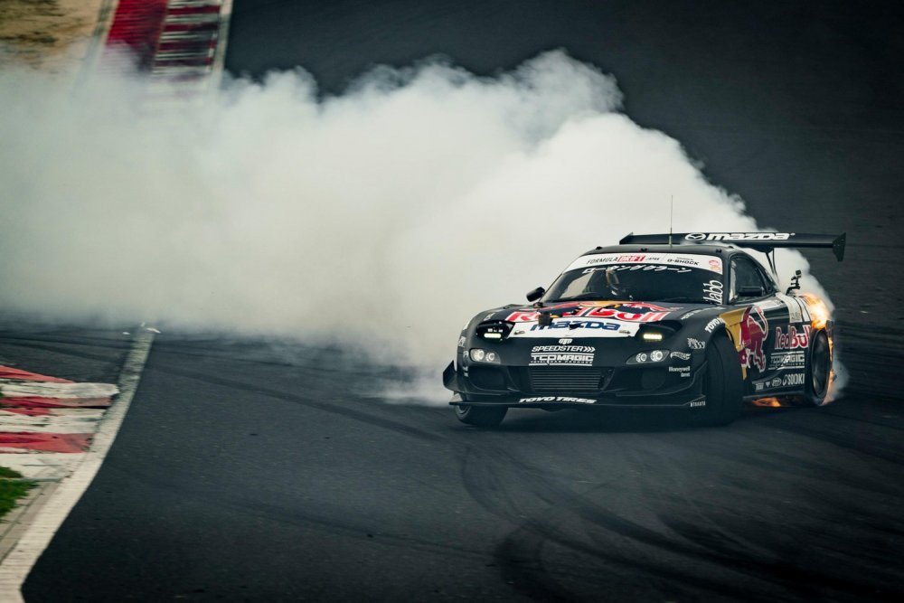 BMW m4 Red bull Drift