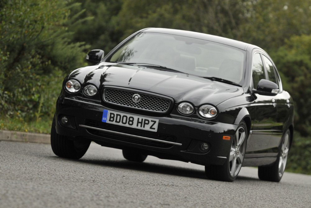 Jaguar x Type r