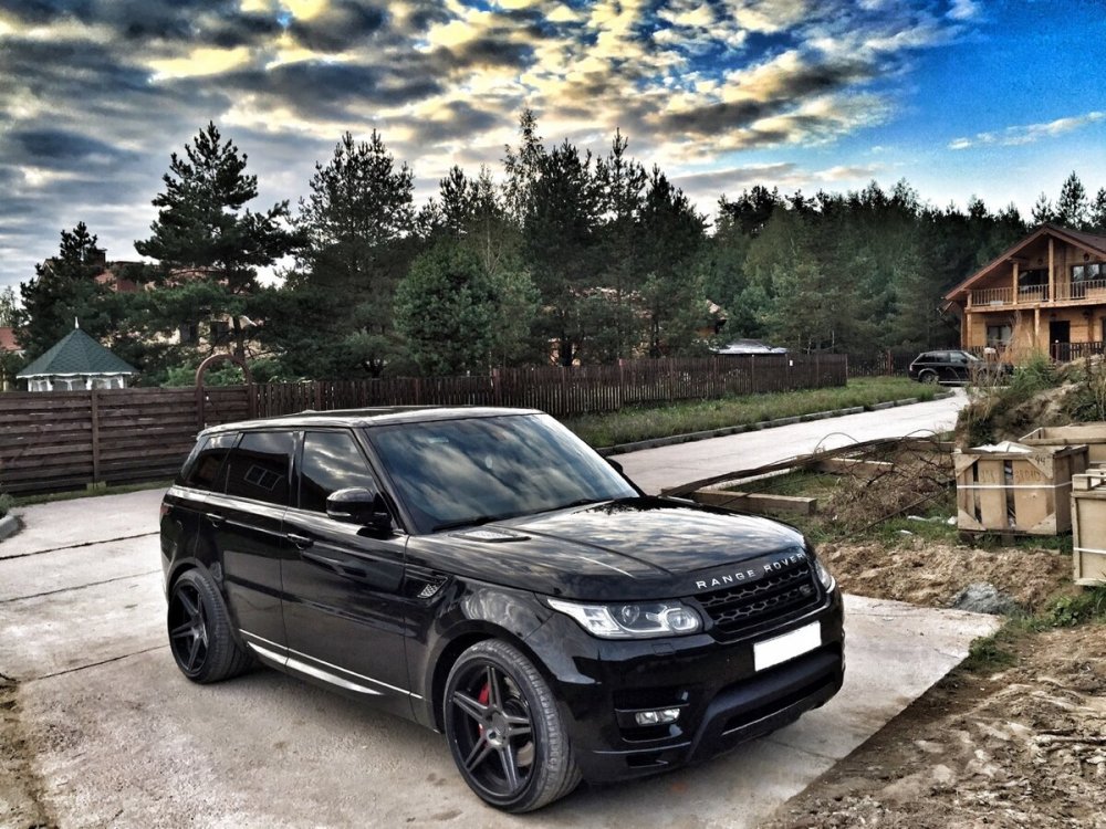 Range Rover черный 2014