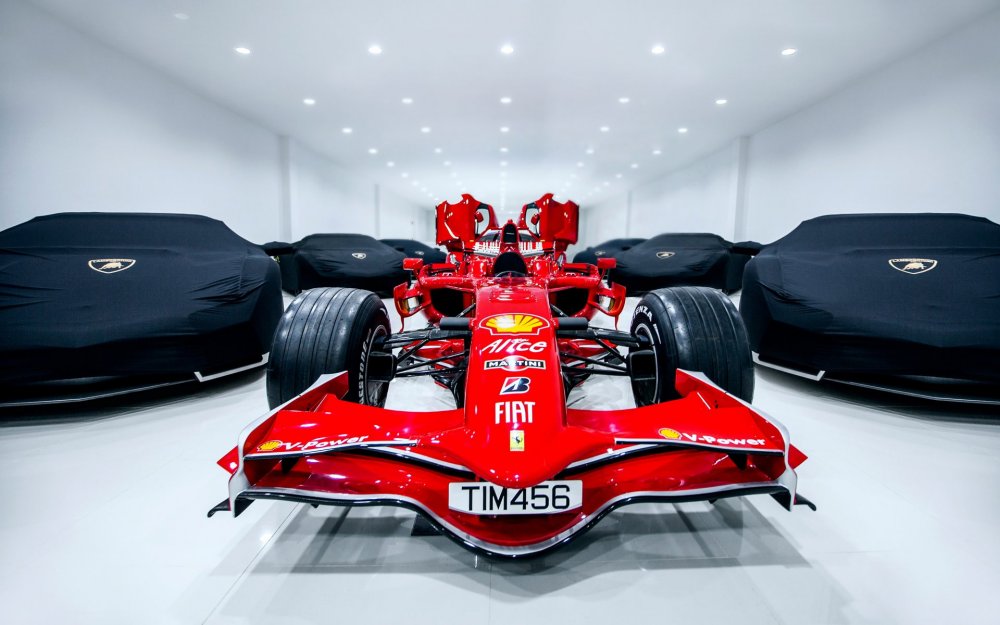 F1 Formula Ferrari Спонсоры Leclerc