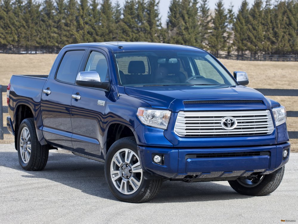 Toyota Tundra CREWMAX III