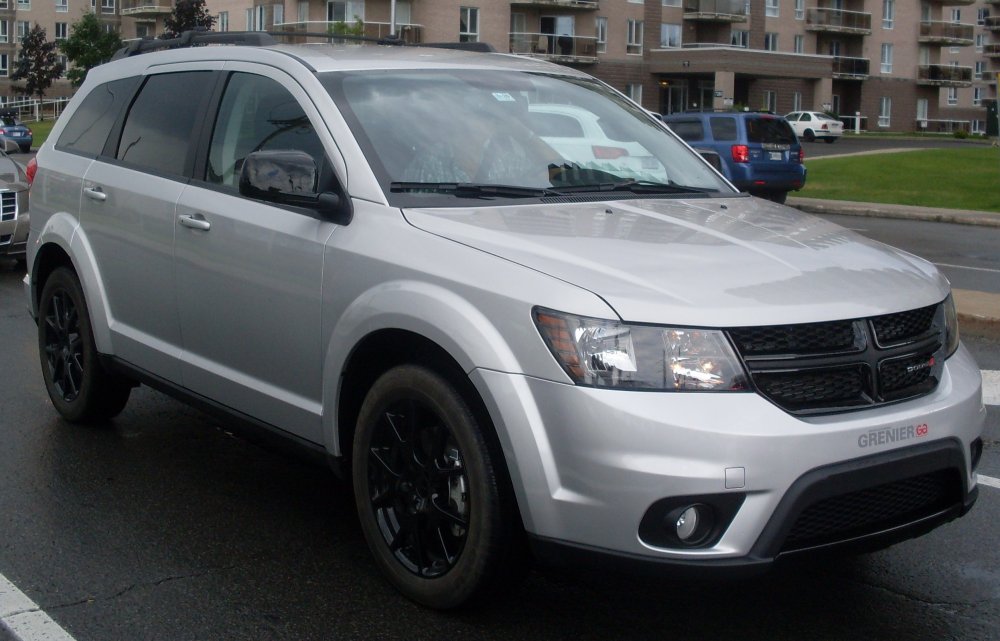 Машина dodge Journey