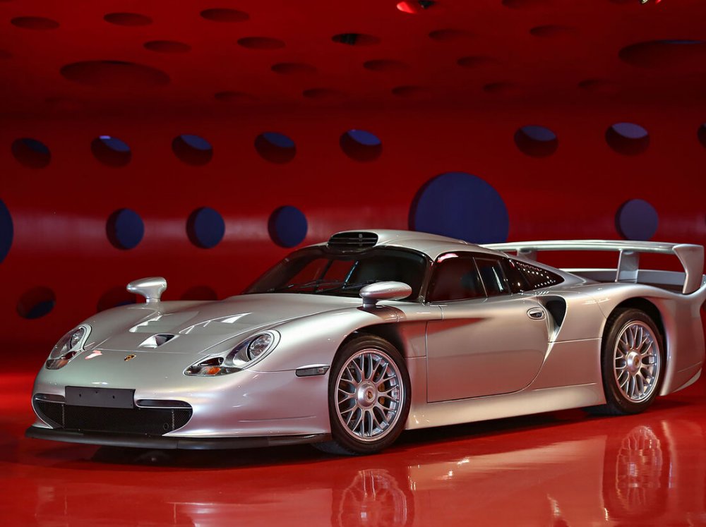 Porsche 911 gt1 Evolution