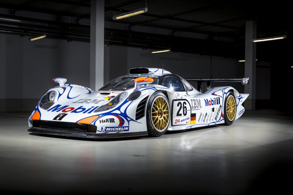 Mercedes-Benz CLK-GTR 1997