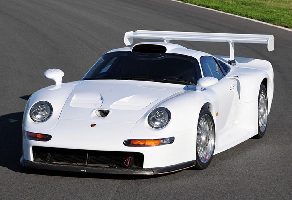 Porsche 911 gt1 993