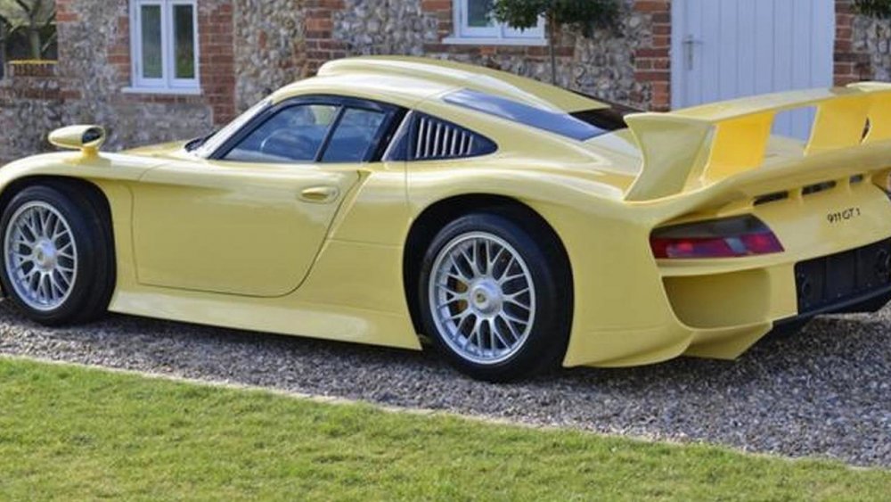 Porsche 911 gt1 le mans