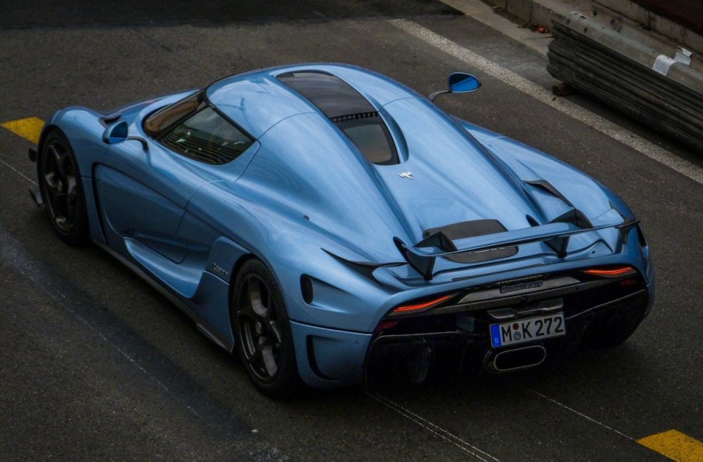 Кёнигсегг 2019 Regera