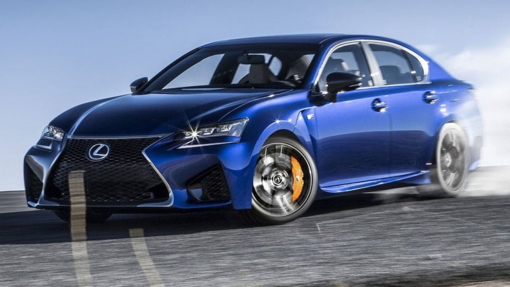 Lexus GS F 2016 Сплинтер