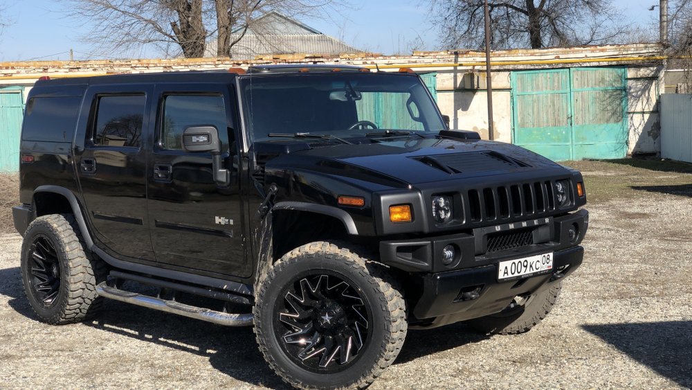 Машина Hummer h1